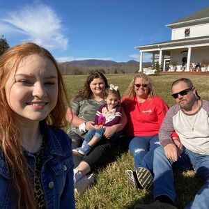 Meet your Posher, Karen